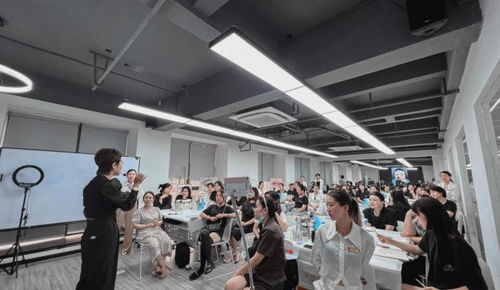 纹绣新风尚 科技中介服务如何重塑新风格美学